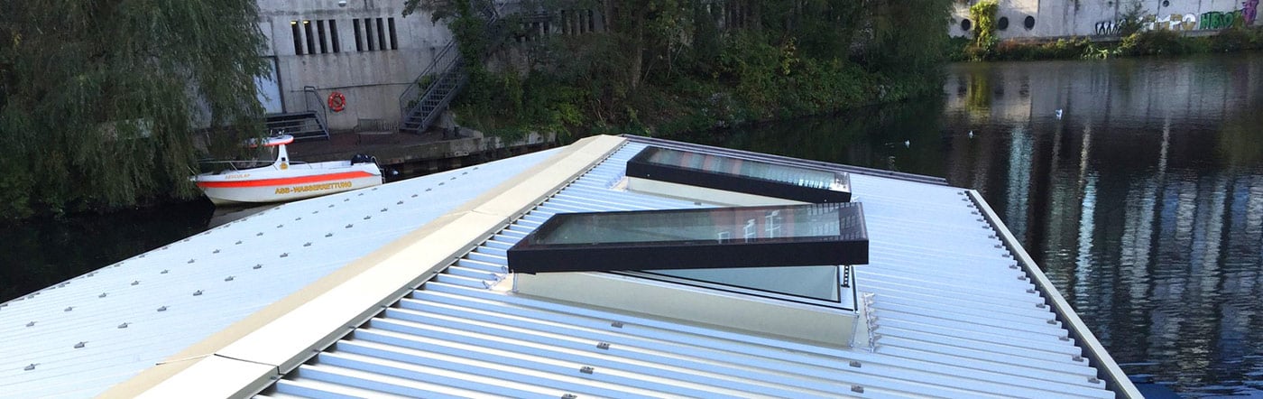 zu öffnende Design-Oberlichter / Dachfenster für flache Dächer zu öffnende Design-Oberlichter / Dachfenster für flache Dächer