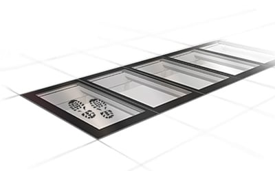 SkyVision LINEAR WALK-ON – das modulare Lichtband aus begehbaren Oberlichtern.