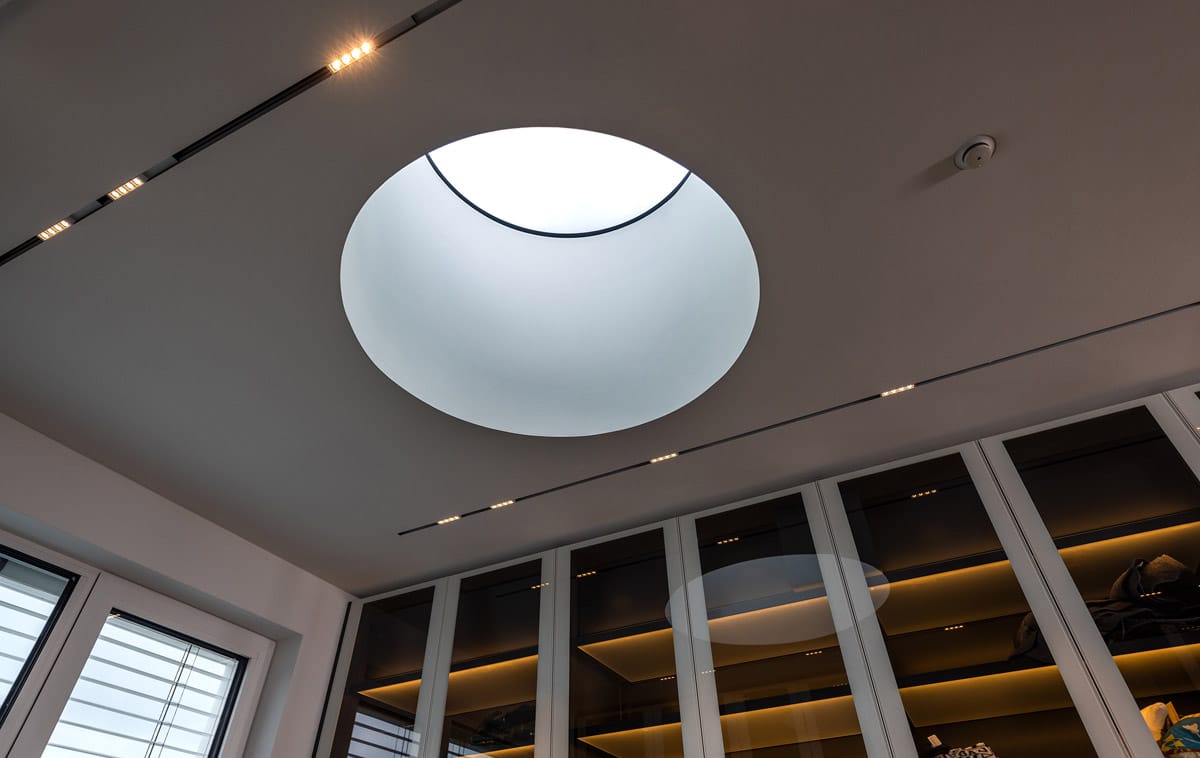 SkyVision CIRCULAR - runde Flachdachfenster sind der neueste Trend in der Architektur.